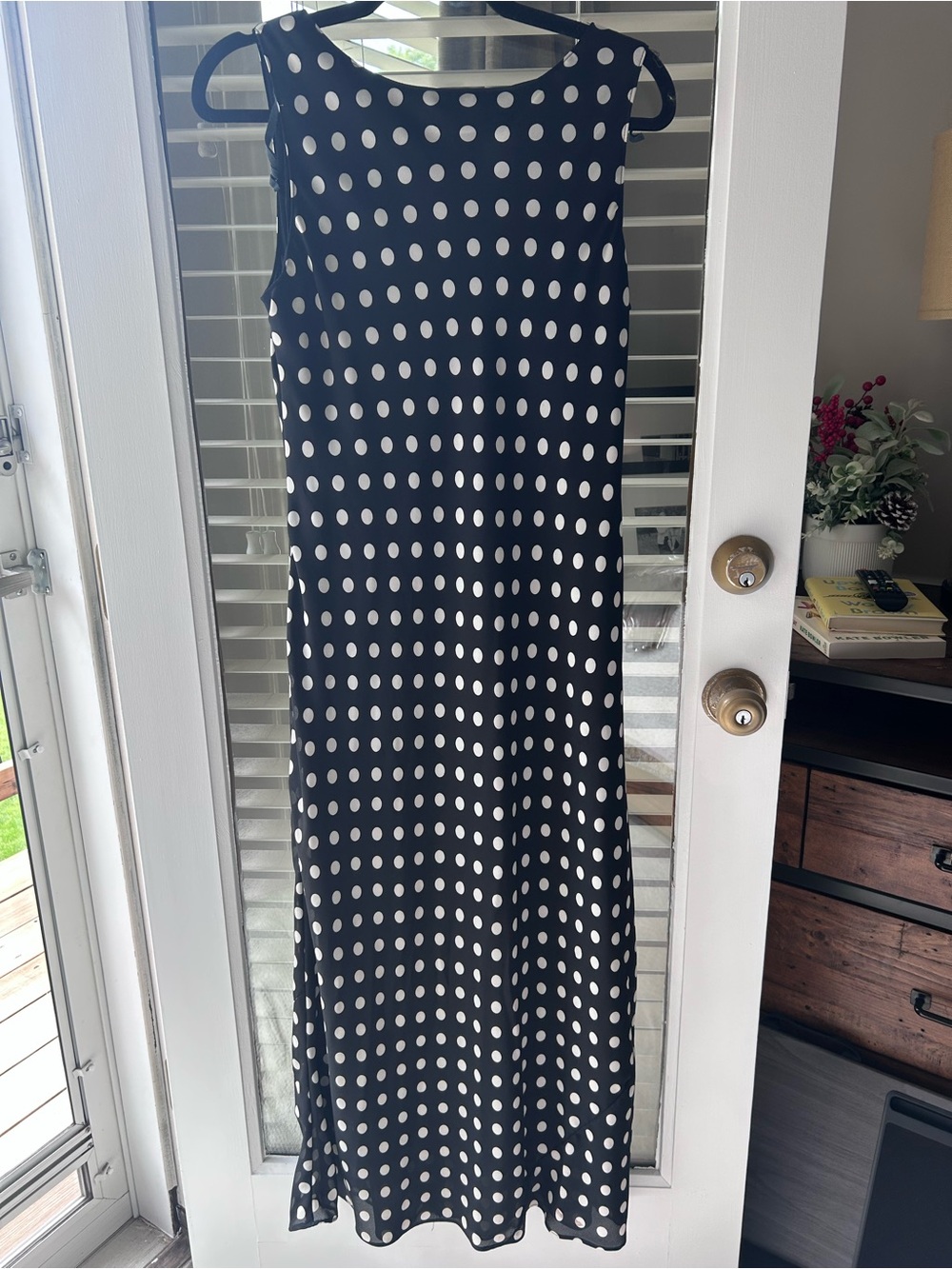 Ronni Nicole Long Black w/White Polka Dot Dress. Size 10